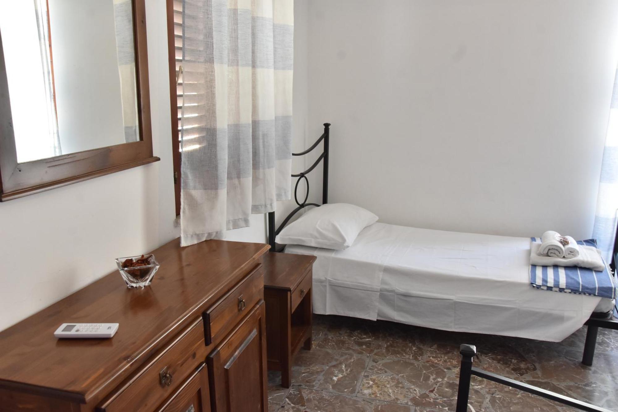 Plaza Apartment Джардини Наксос Екстериор снимка