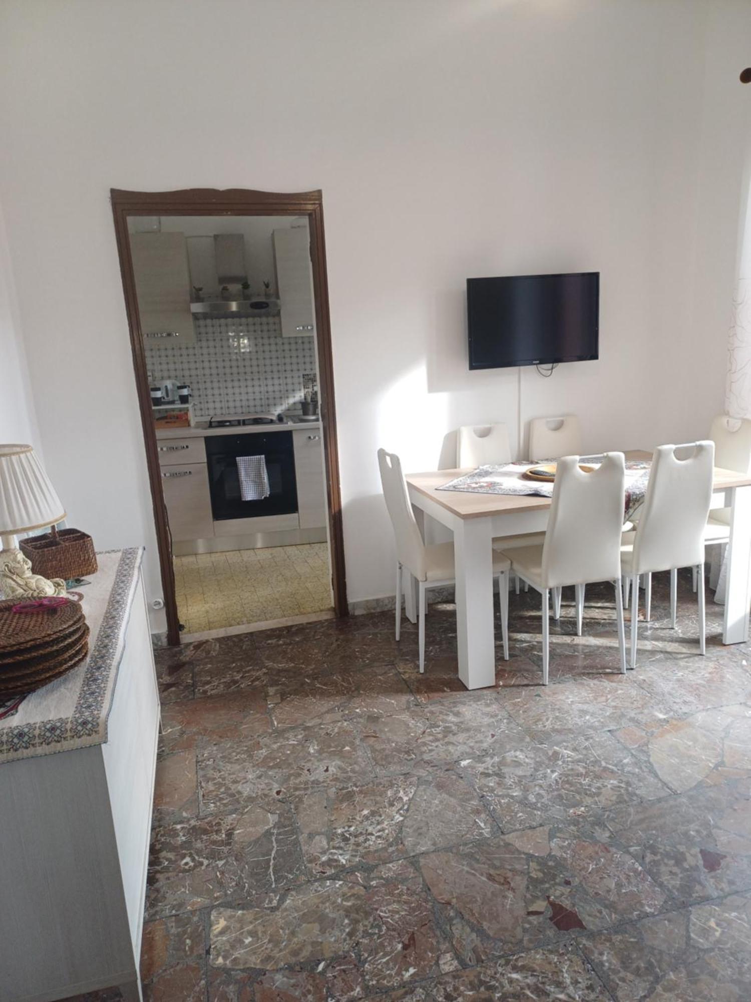 Plaza Apartment Джардини Наксос Екстериор снимка